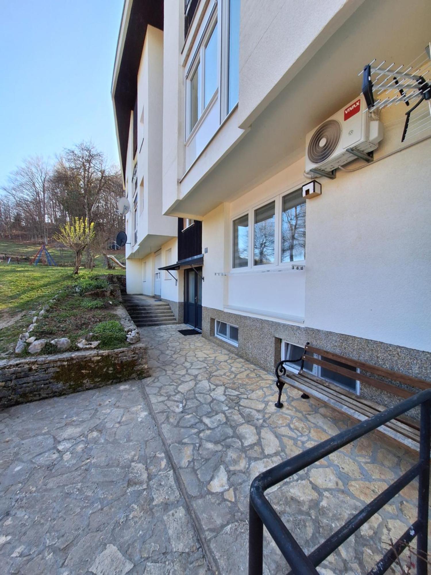 Apartment Yoya Plitvička Jezera Exterior foto